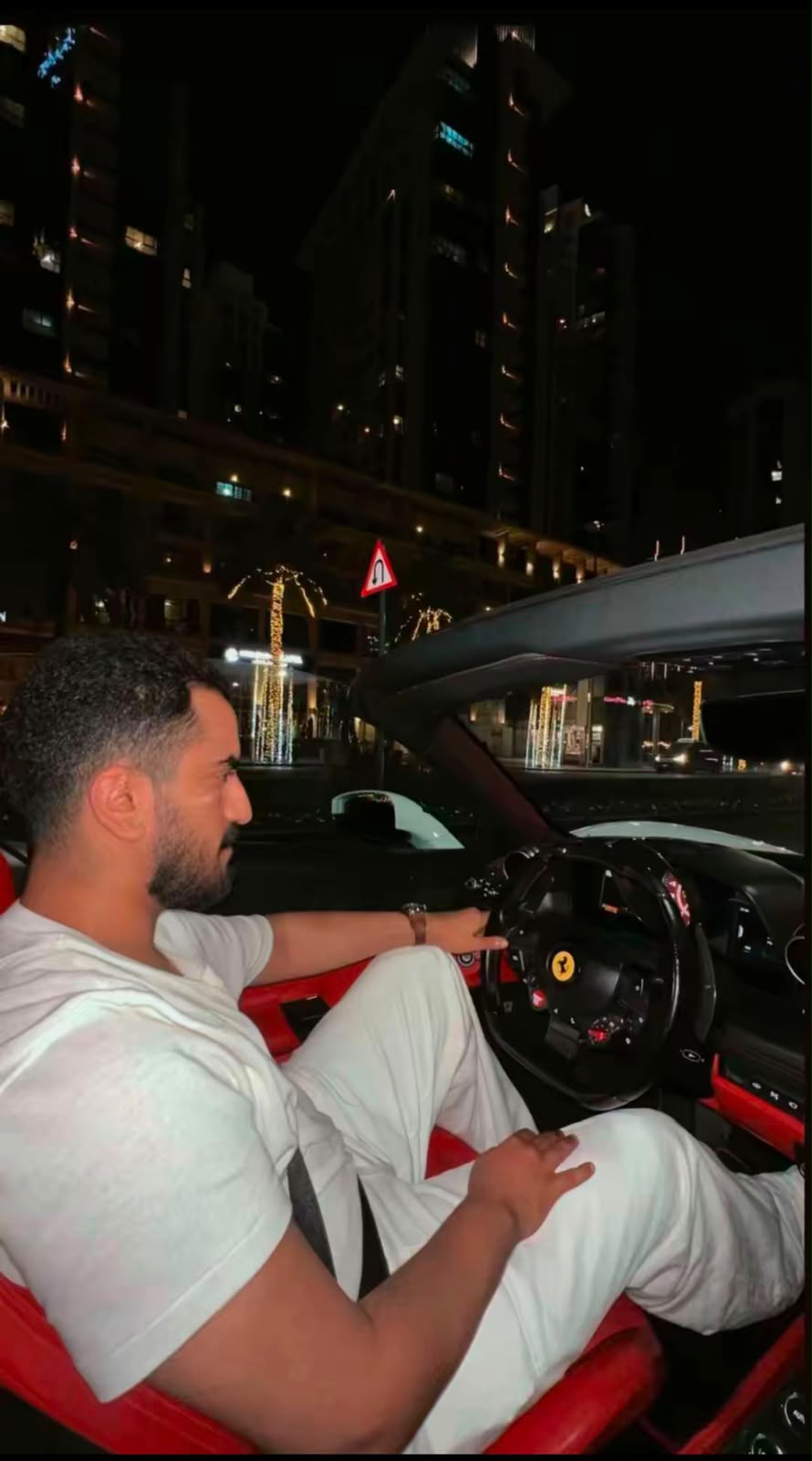 عبدالله وليد عبدالله البدراني نموذج شاب سعودي في صناعه التجاره الالكترونيه الحديثه