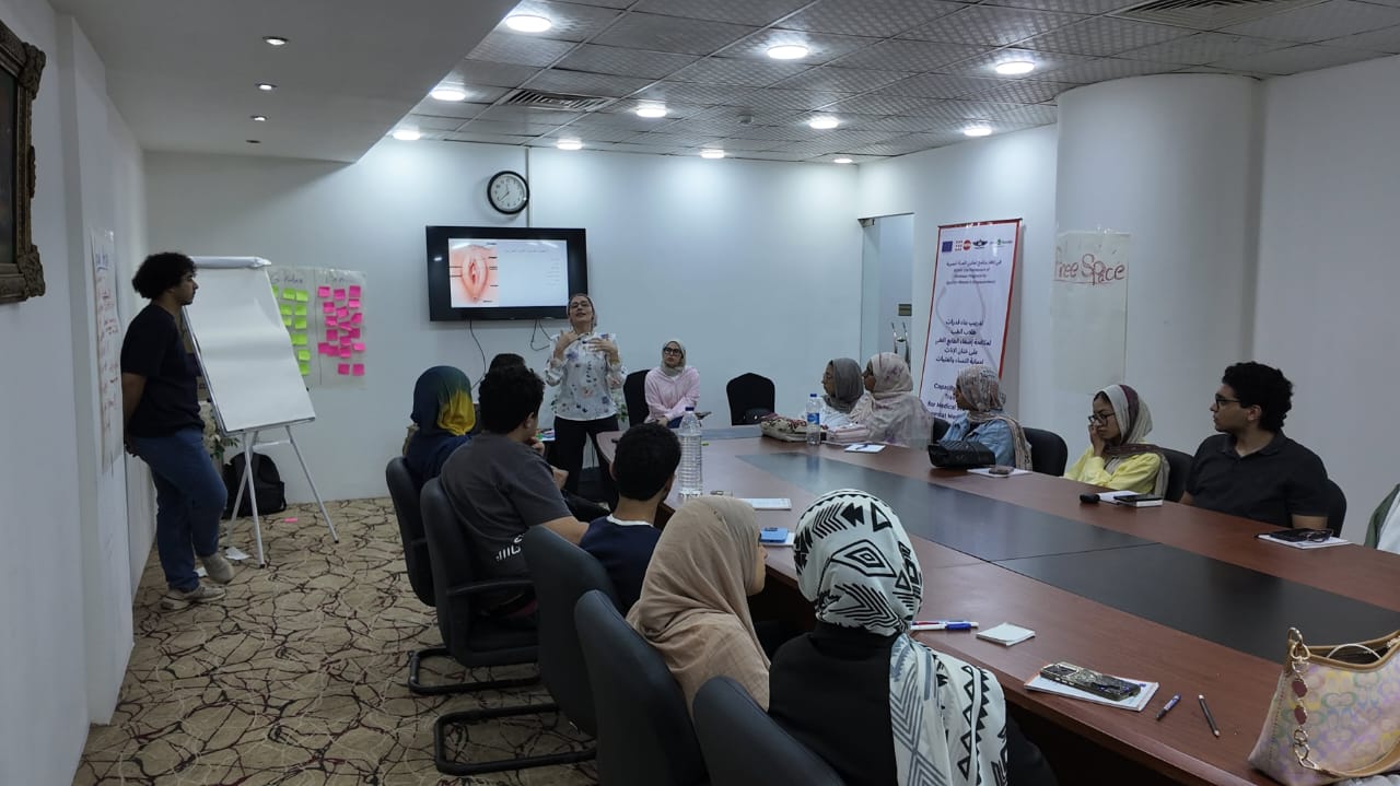 من التوعيه الي الحمايه جهود متواصلة لمناهضة ختان الاناث وبناء قدرات الكوادر الطبيه والشبابية