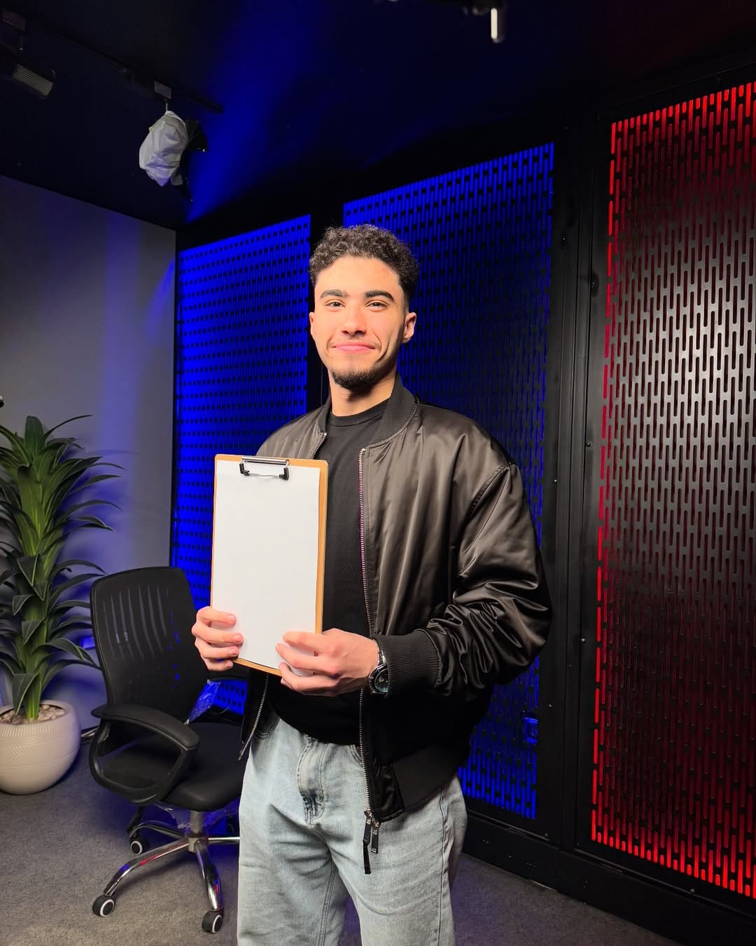 من 17 سنة إلى الملايين: القصة الكاملة لنجاح بولتكس